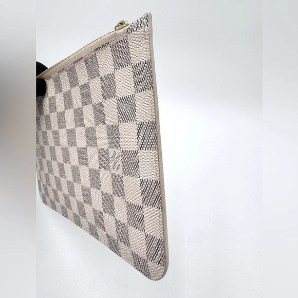 Louis Vuitton Damier Azur Neverfull Pouch - Picture 6 of 8